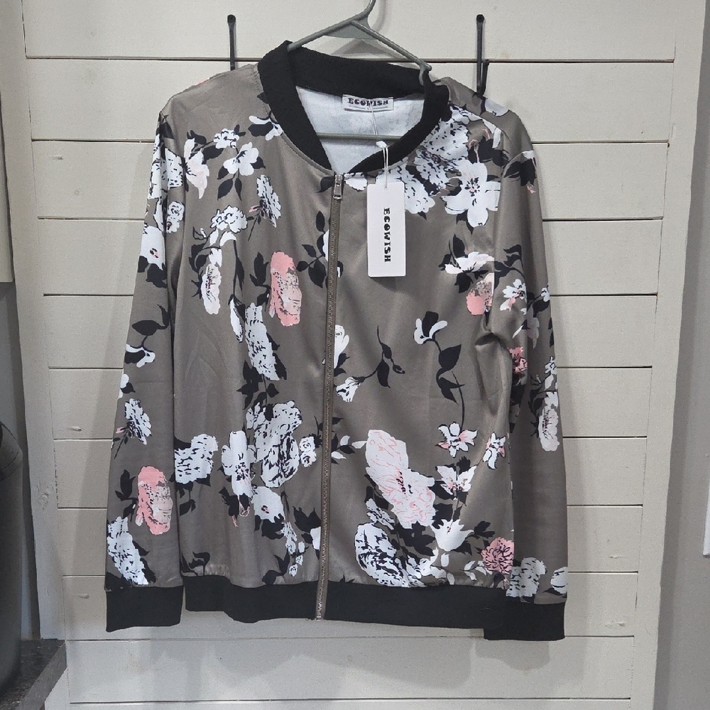 Wish Women's Floral Bomber Jacket - Black, White, and Pink